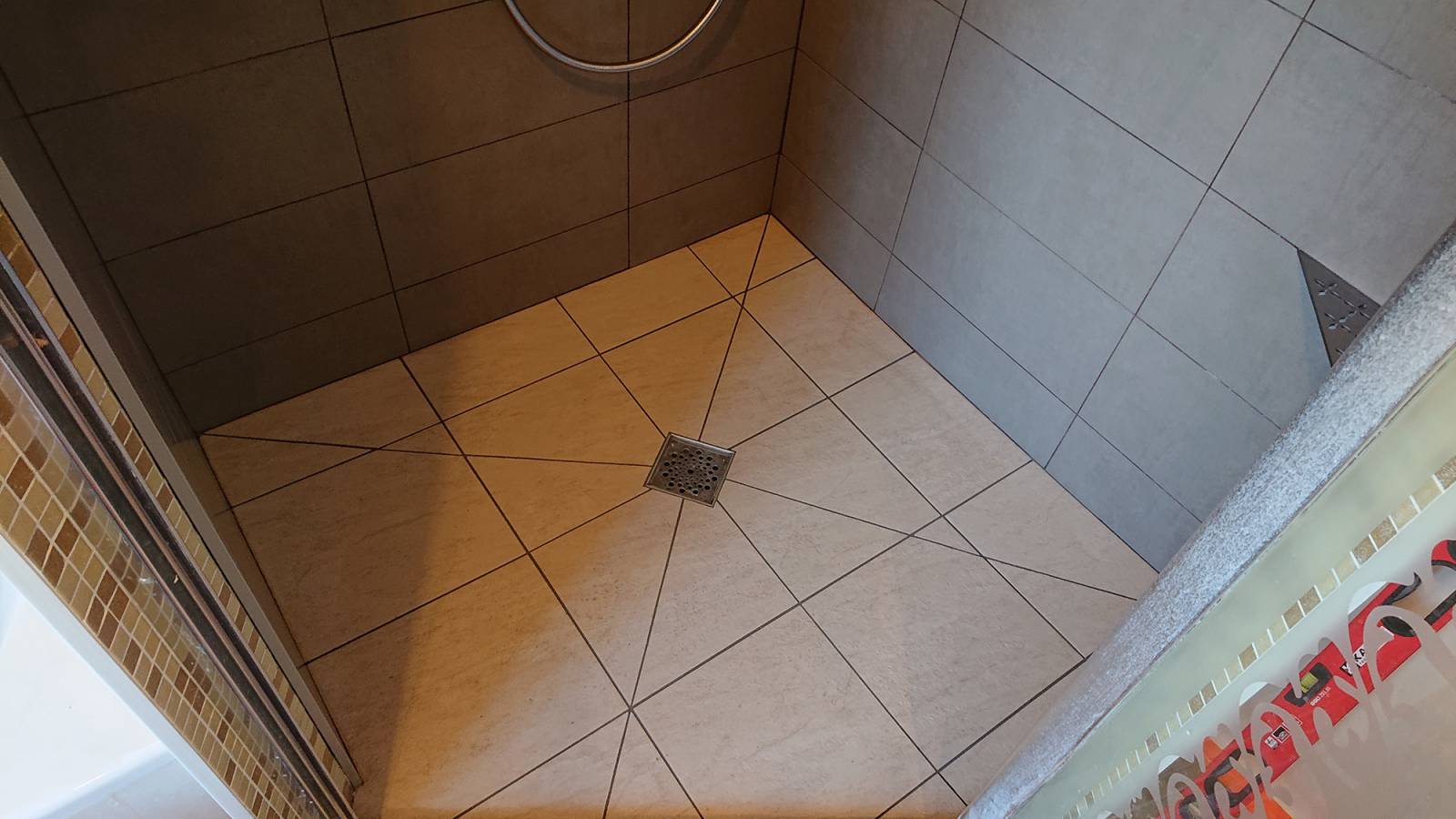 Pose d'une douche à carreler dans une maison à Auvers-sur-Oise 95430