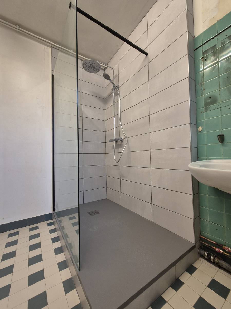 TT Plomberie spécialiste rénovation de douche pour accès PMR a Taverny (95)
