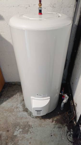 Artisan plombier pour remplacer un ballon d’eau chaude en panne près d’Eaubonne 95600