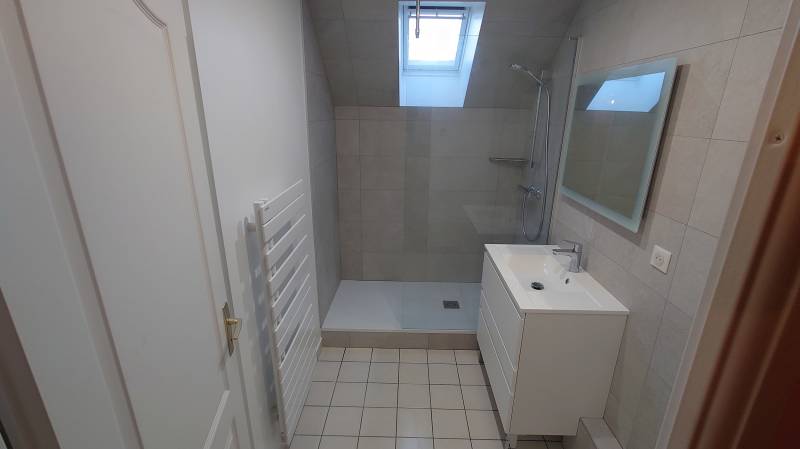 Rénovation d'une salle de bain clé en main à Villiers-Adam 95840