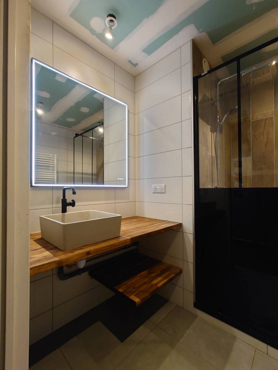 Entreprise de plomberie pour installation ensemble meuble vasque à poser à Le Plesssis-Bouchard 95130