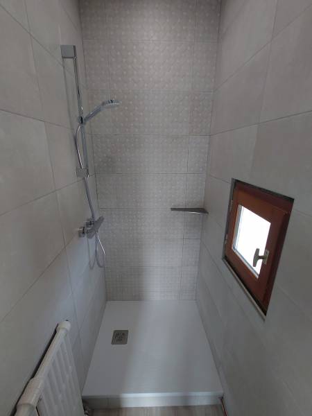 Plombier pour rénovation de douche Saint Prix