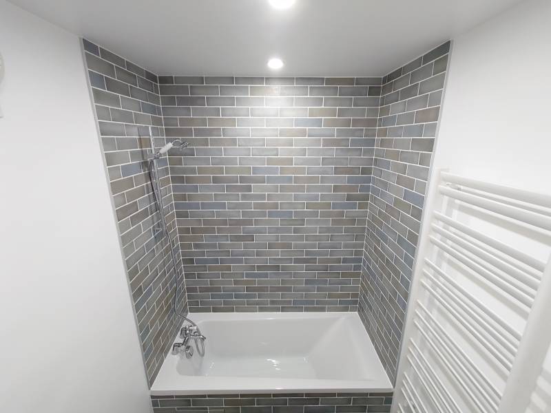 Rénovation complète d’une salle de bain dans un appartement à Saint-Prix 95390